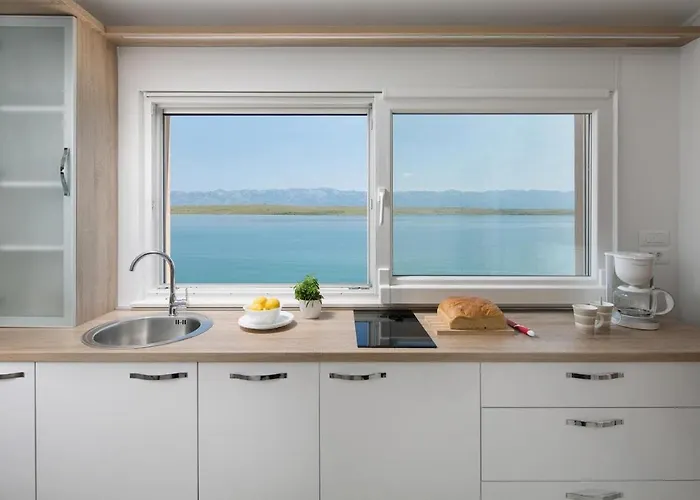 By The Sea - 19422 Apartman