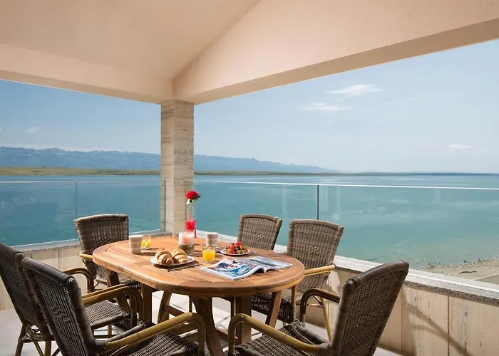 By The Sea - 19422 Apartman
