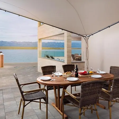 By The Sea - 19422 Apartment Vir